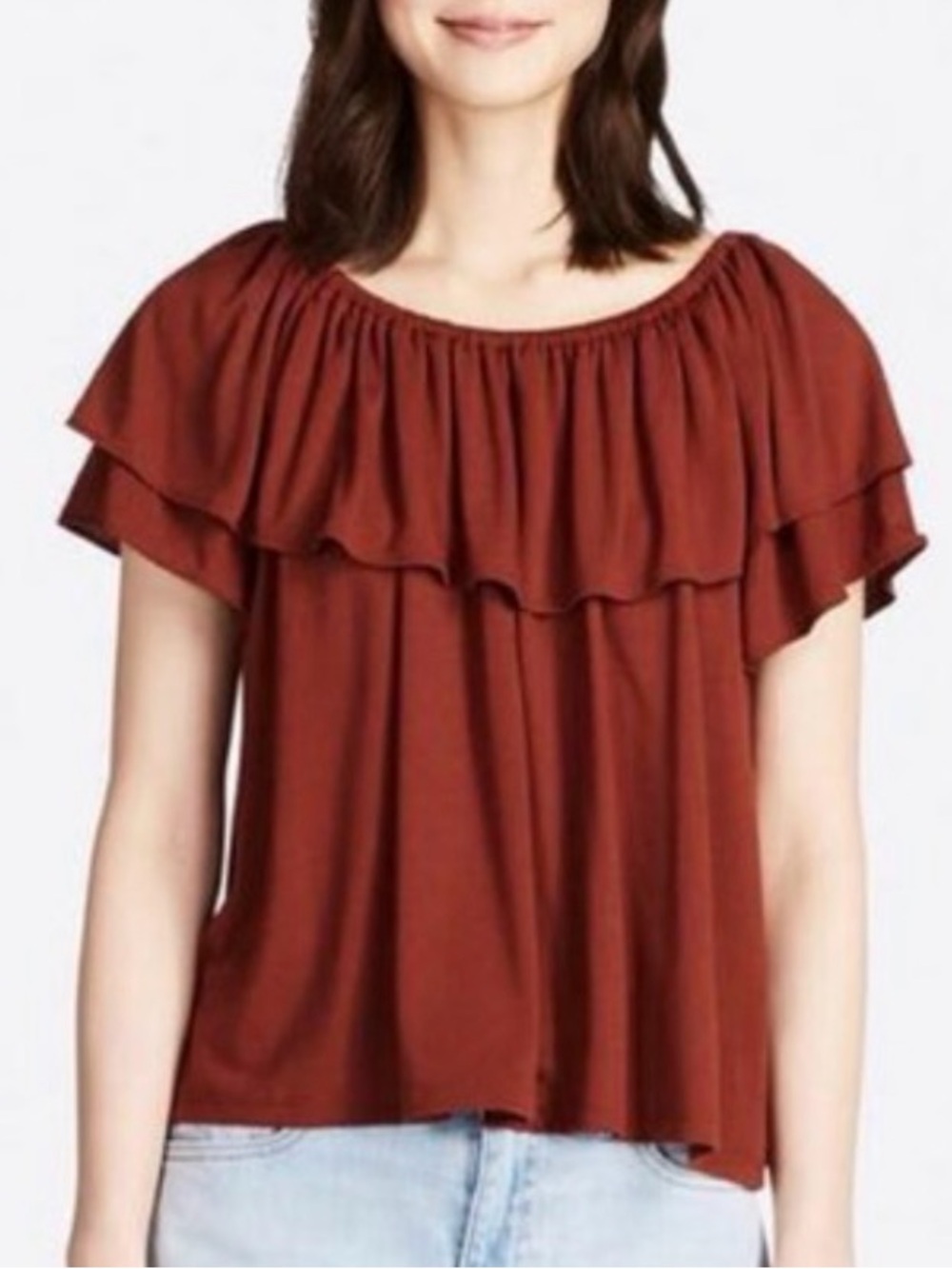 UNIQLO Off-Shoulder Ruffle Top